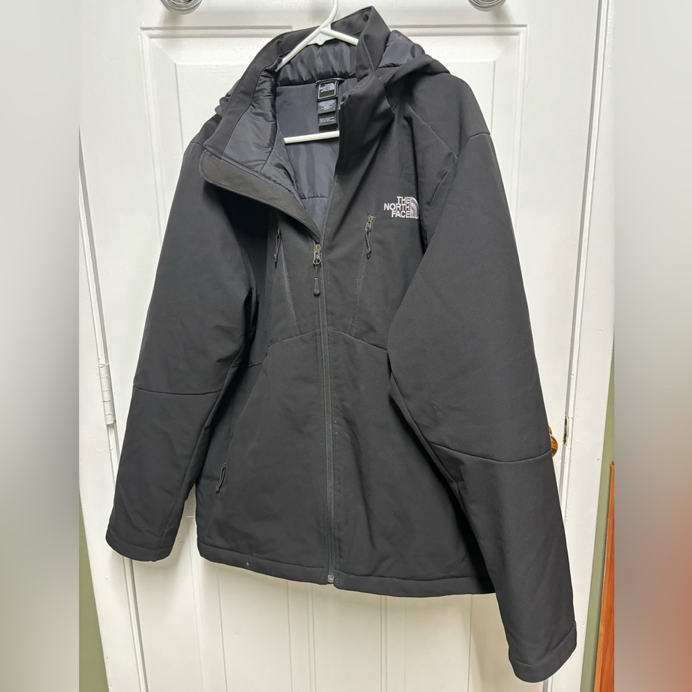 Men’s North Face jacket